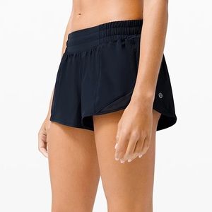 lululemon Navy Hotty Hot Short II 2.5